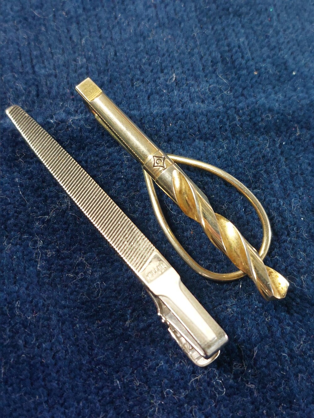 ​Vtg Lot of 2 Tool Advertising Tie Clips - Heller File & Cleveland Drill Company